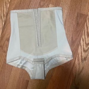 Bellefit postpartum girdle size medium